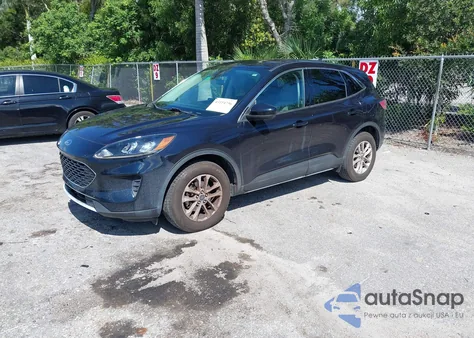 2021 Ford Escape Se z USA, uszkodzony, nr VIN 1FMCU9G63MUA73602